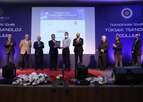 Teknopark İzmir Yüksek Teknoloji Ödülleri 3. Kez Sahiplerini Buldu 14
