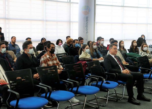 Teknopark İzmir Teknogirişim Akademisi Eğitimlerine Başladı 3
