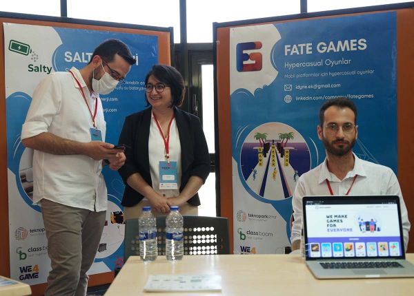 EN İYİLER TECH'N ROLL SAHNESİNDE YER ALDI 13
