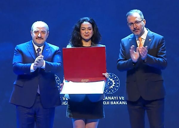 Teknopark İzmirli Girişimcilere BİGG Spor Ödülleri 2